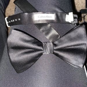 Wedding/formal bow tie